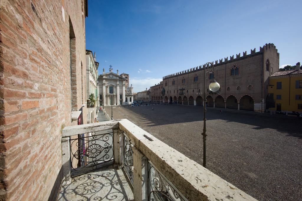 Palazzo Castiglioni Luxury Suite And Rooms Mantova Exterior foto